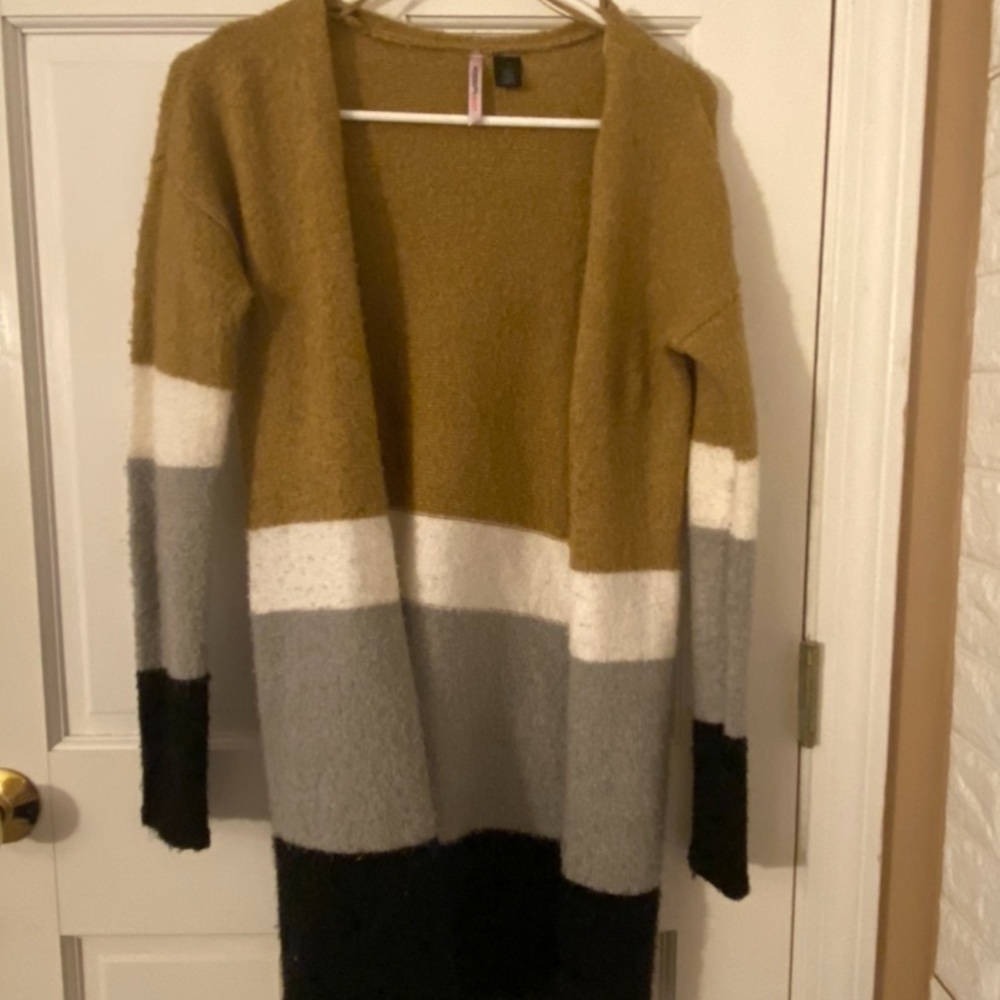 LovebyDesign Striped Cardigan